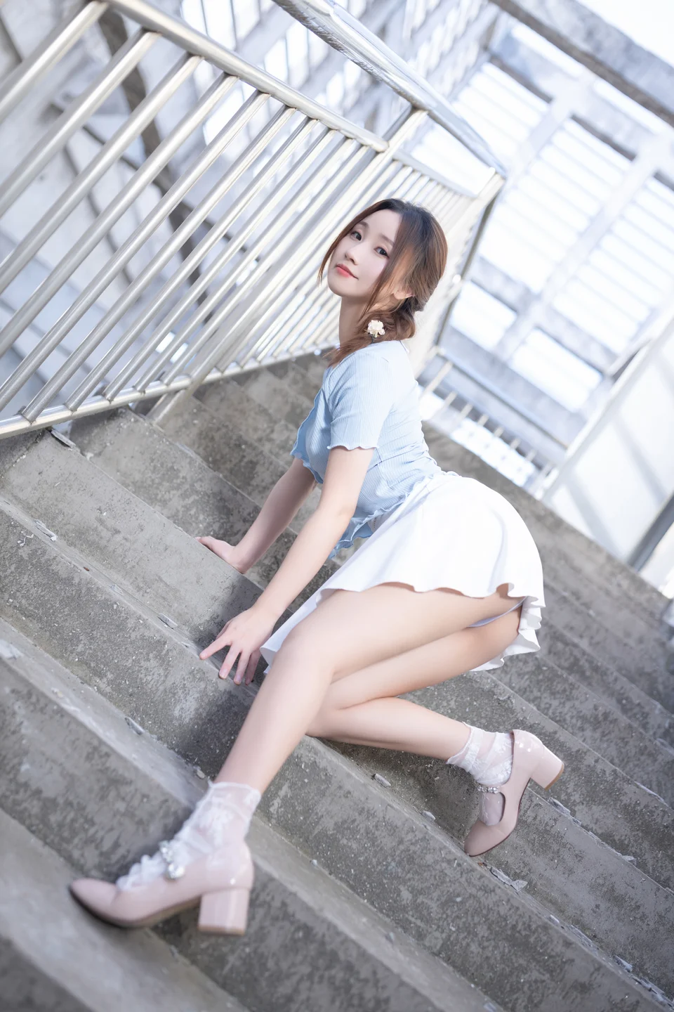 杏子Yada - 天台 [120P-1.28GB] tg@simisebaisi 【丝足阁】021.webp